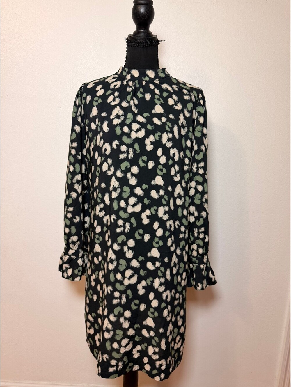 Velvet Black Leopard Print Dress M Fall